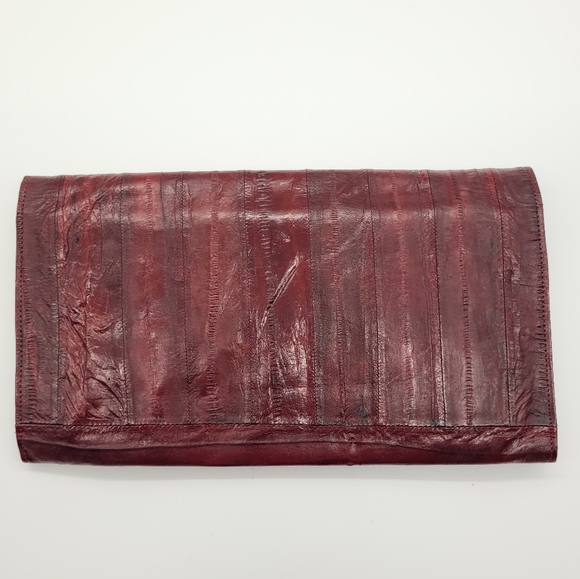 VINTAGE | genuine eelskin fold magnetic close clutch purse - Picture 2 of 10